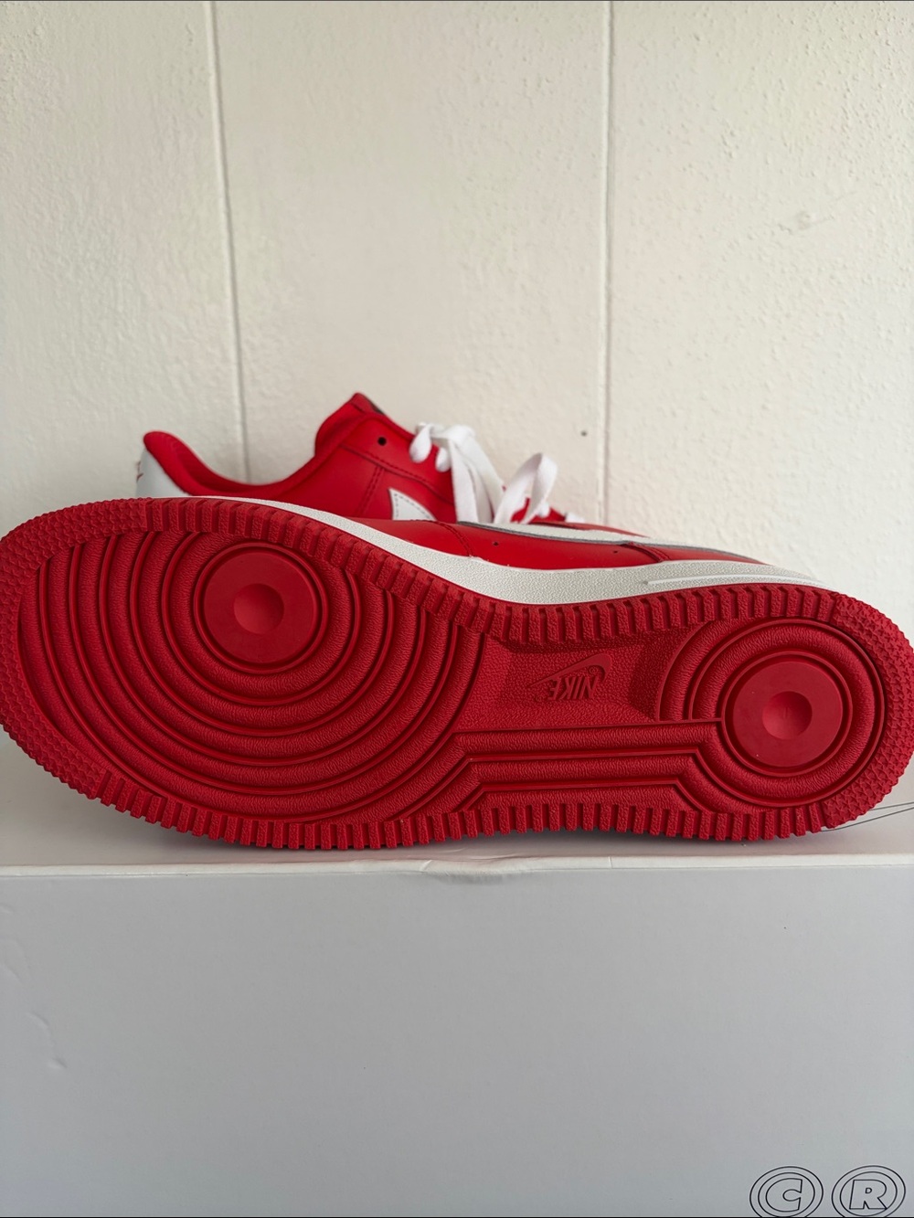 Nike Air Force 1 Low - Red with White Swoosh w/box - Picture 6 of 9